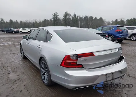 2017 Volvo S90 T6 Momentum z USA, uszkodzony, nr VIN YV1A22MK7H1015259